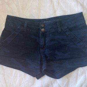BKE shorts, 27